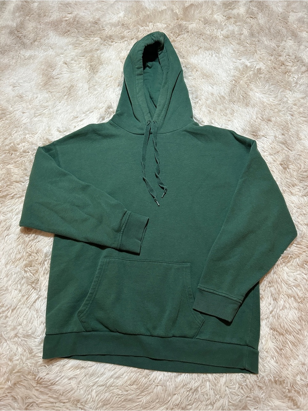 Classic Forest Green Men's Hoodie with Front Pocket